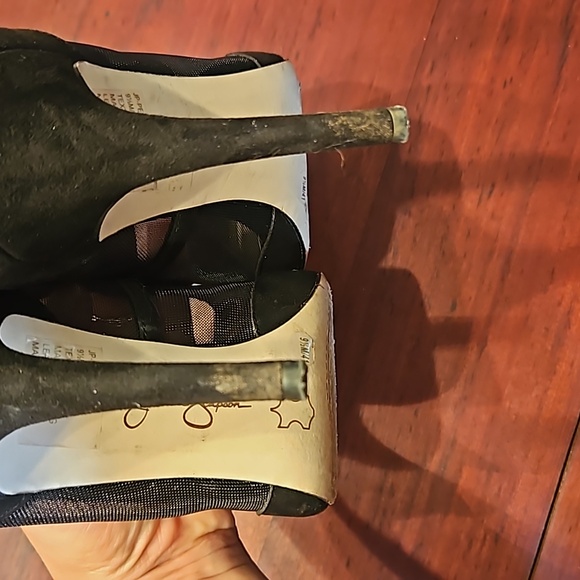 Jessica Simpson Stiletto Pump - Picture 6 of 6